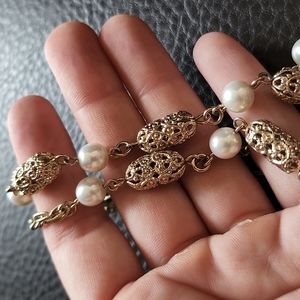 VTG Sarah Coventry necklace